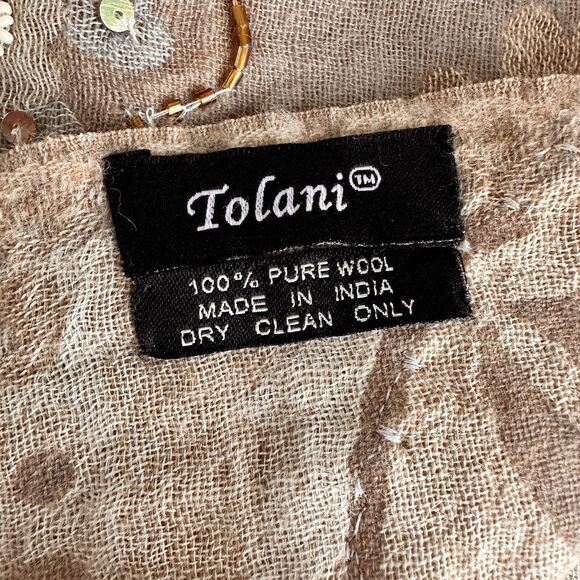 Tolani Wool Bohemian Floral Shawl Scarf Embroidered Sequins Beaded Fringe - Picture 4 of 4